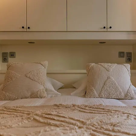 Huswell - Cosy On Location In Apartment Ostend