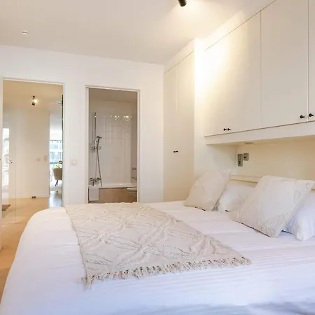 Huswell - Cosy On Location In Apartment *